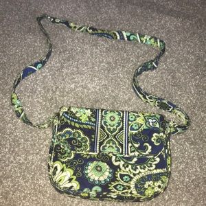 Vera Bradley cross body purse w/ adjustable strap